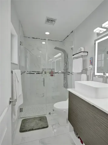 4950 NW 85th Terrace Lauderhill FL 33351