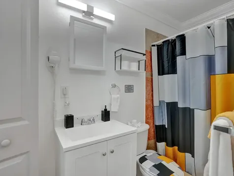 4950 NW 85th Terrace Lauderhill FL 33351