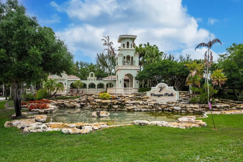 1367 NW Leonardo Circle Port St Lucie FL 34986