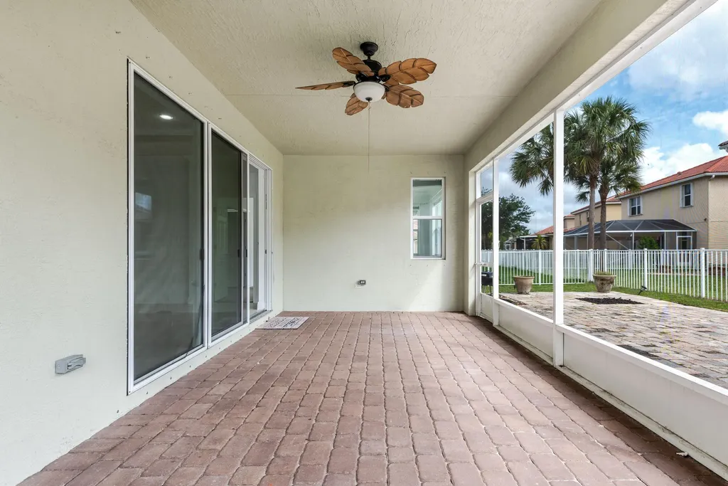 1367 NW Leonardo Circle Port St Lucie FL 34986