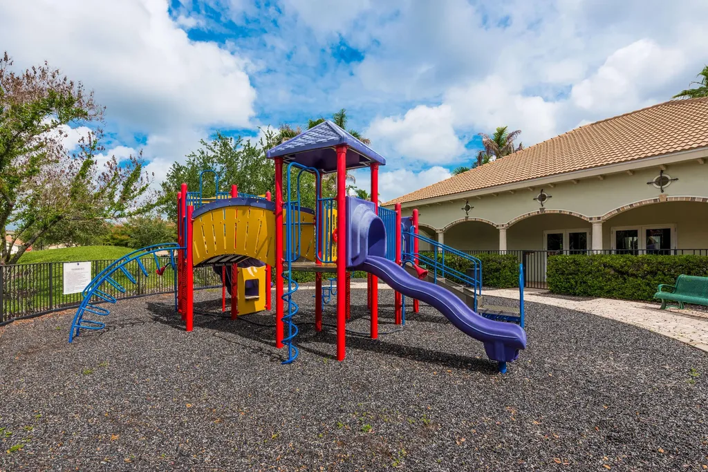 1367 NW Leonardo Circle Port St Lucie FL 34986