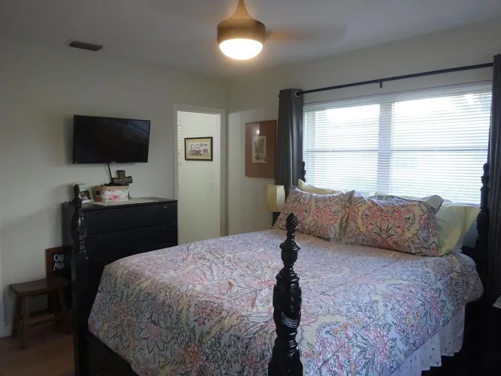 2864 E Crosley Drive Drive E West Palm Beach FL 33415