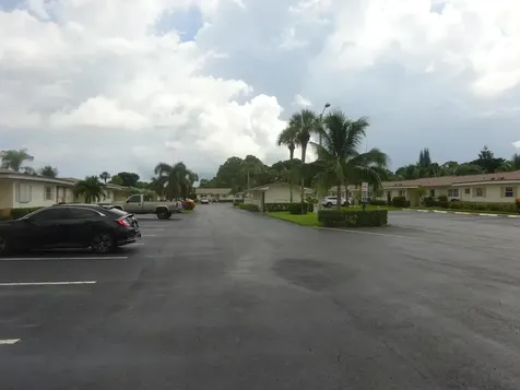 2864 E Crosley Drive Drive E West Palm Beach FL 33415