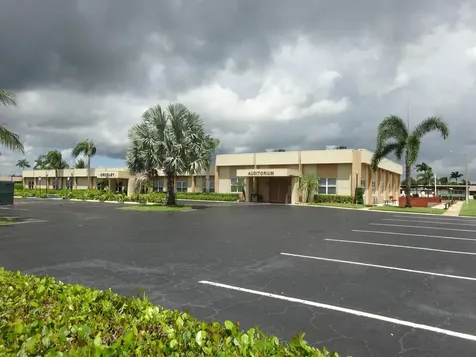2864 E Crosley Drive Drive E West Palm Beach FL 33415