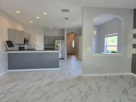 1112 Andrew Aviles Circle Tampa FL 33619