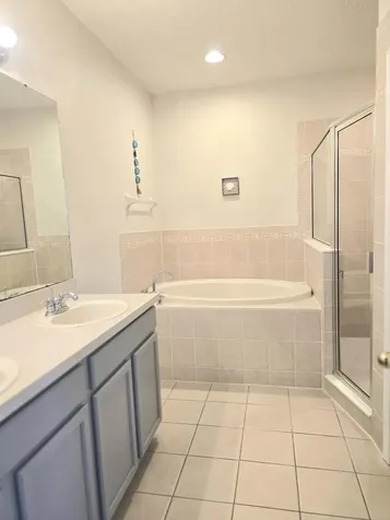 1112 Andrew Aviles Circle Tampa FL 33619