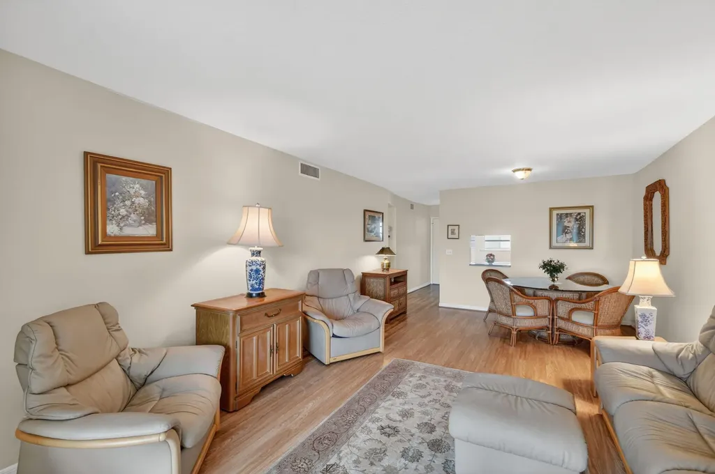 2515 NE 1st Court Boynton Beach FL 33435