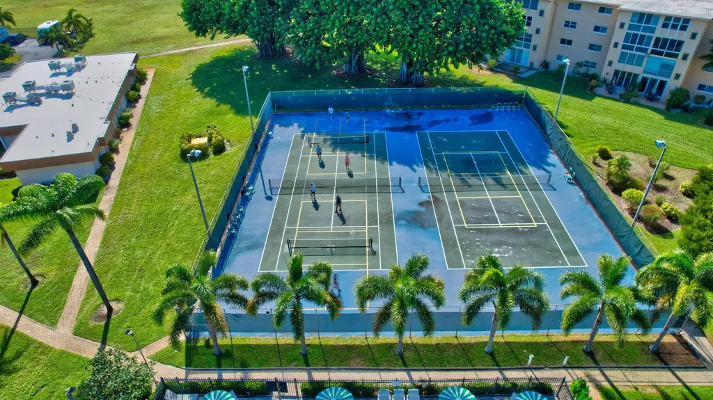 2515 NE 1st Court Boynton Beach FL 33435
