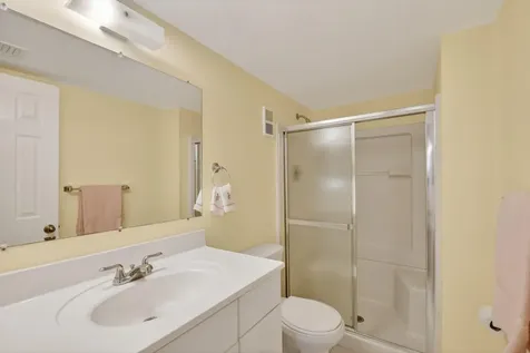 2515 NE 1st Court Boynton Beach FL 33435