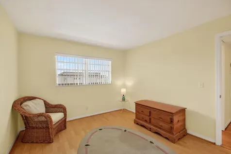 2515 NE 1st Court Boynton Beach FL 33435