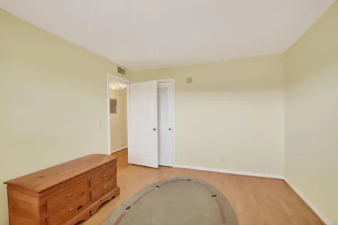 2515 NE 1st Court Boynton Beach FL 33435