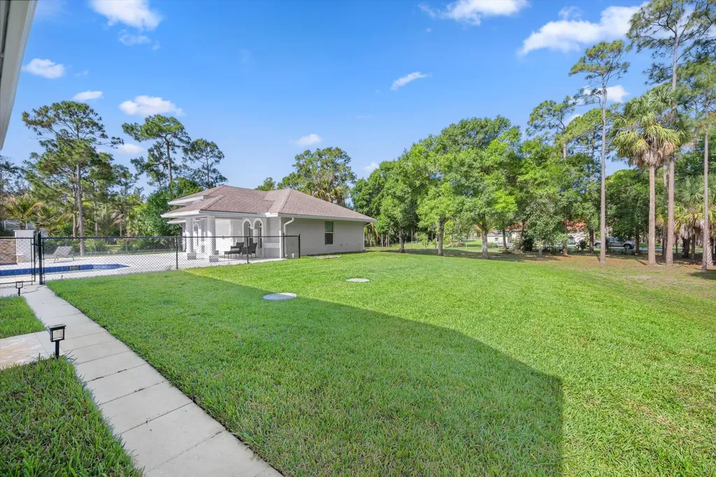 17038 N 61st Place Place N The Acreage FL 33470