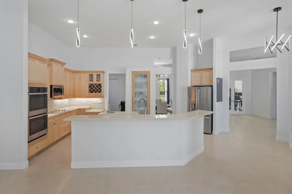 17038 N 61st Place Place N The Acreage FL 33470