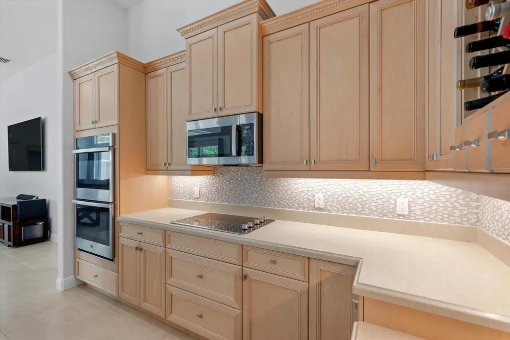 17038 N 61st Place Place N The Acreage FL 33470