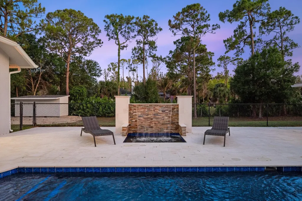17038 N 61st Place Place N The Acreage FL 33470