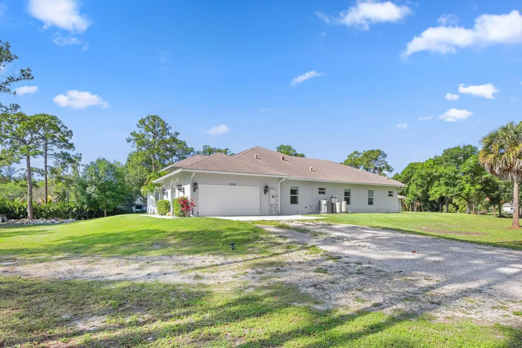 17038 N 61st Place Place N The Acreage FL 33470