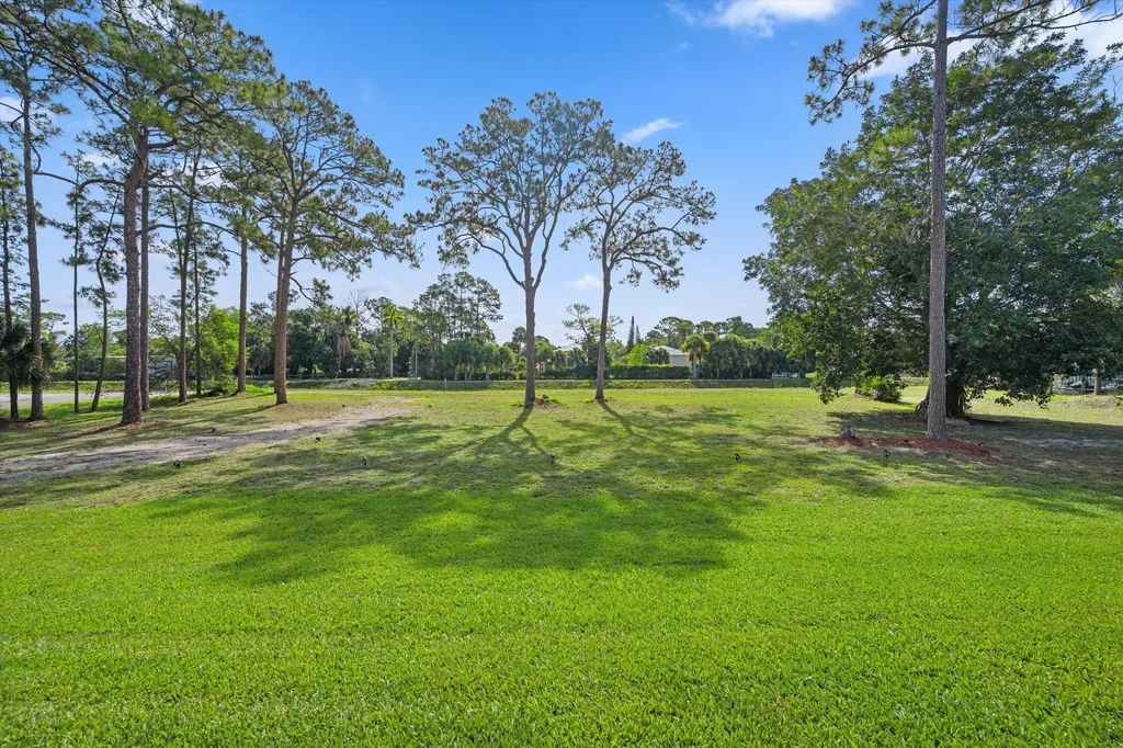 17038 N 61st Place Place N The Acreage FL 33470
