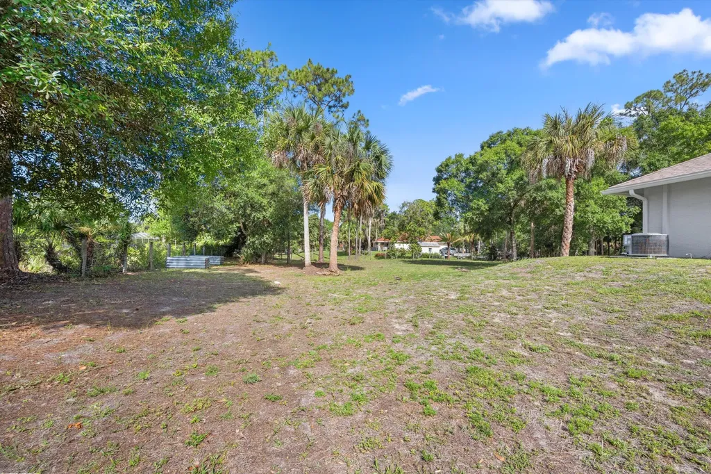 17038 N 61st Place Place N The Acreage FL 33470