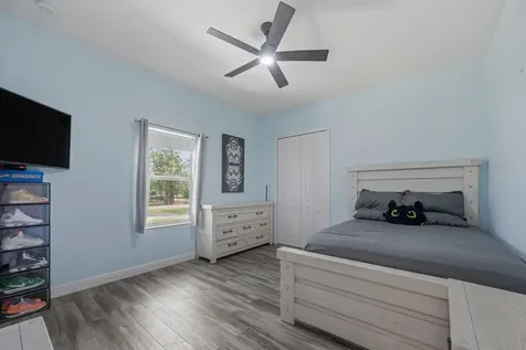 17038 N 61st Place Place N The Acreage FL 33470