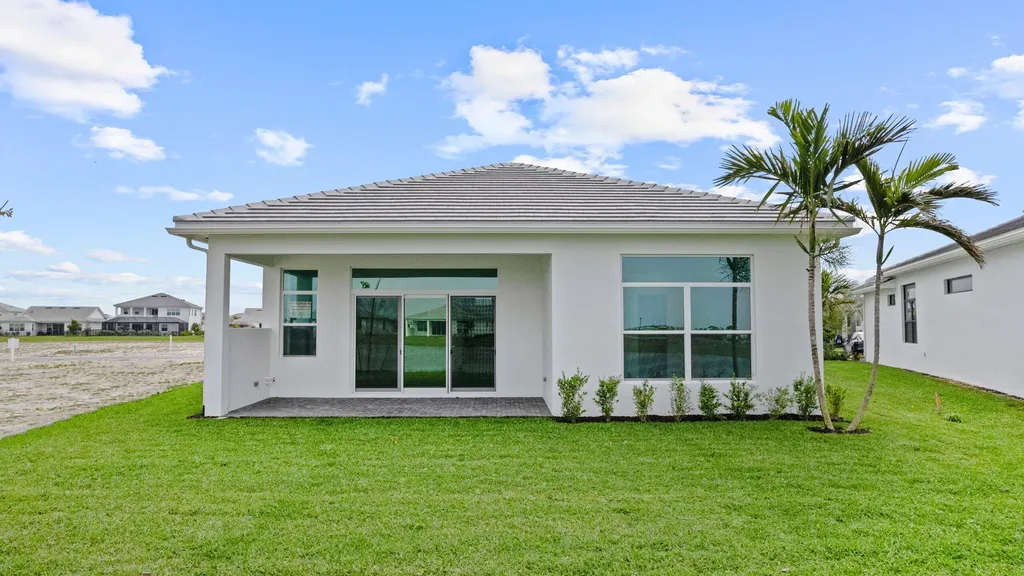 5042 Rivo Alto Circle Westlake FL 33470