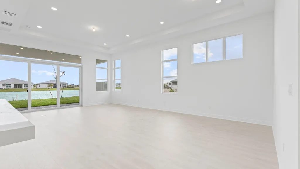 5042 Rivo Alto Circle Westlake FL 33470