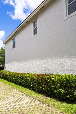 8250 Prestige Commons Drive W Tamarac FL 33321