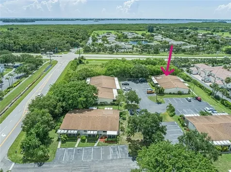 441 7th Place Vero Beach FL 32962
