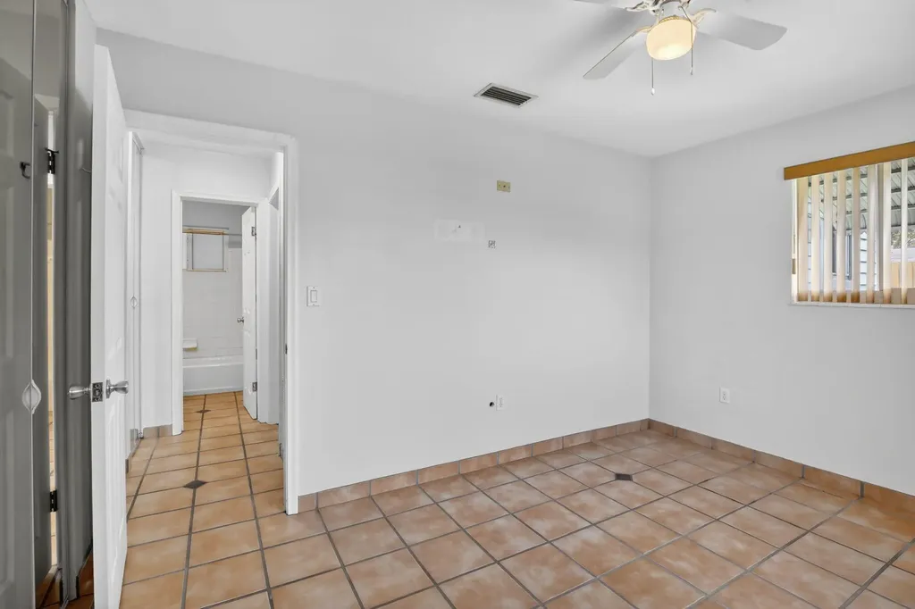 6281 Moseley Street Hollywood FL 33024