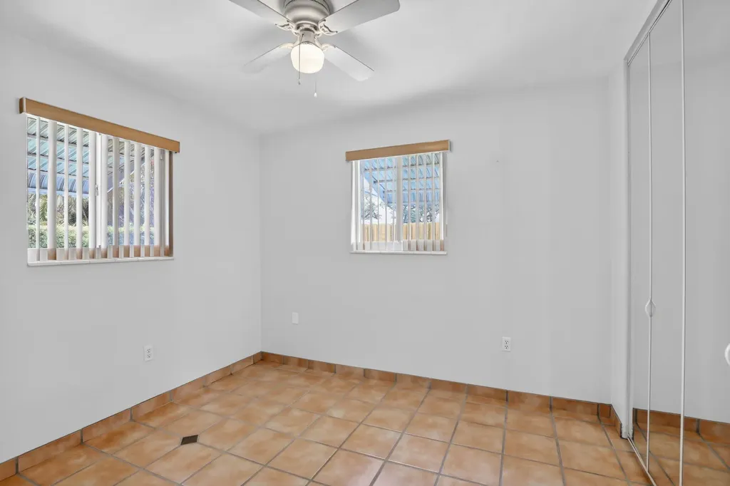 6281 Moseley Street Hollywood FL 33024