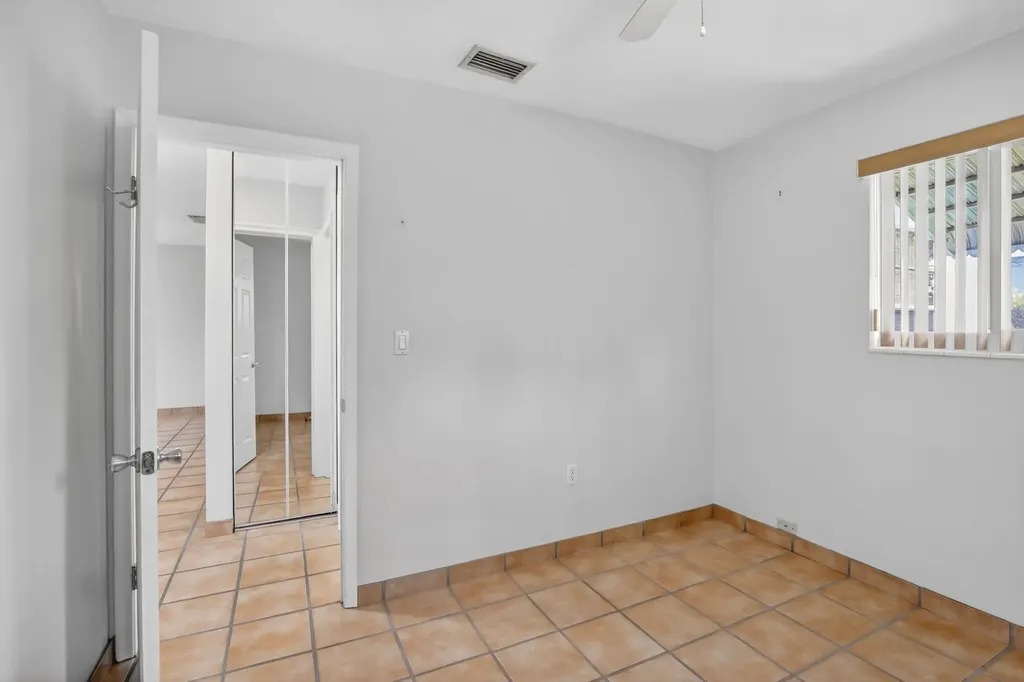 6281 Moseley Street Hollywood FL 33024
