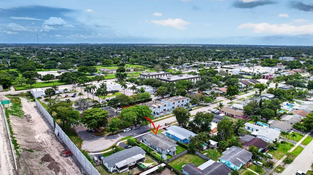 6281 Moseley Street Hollywood FL 33024