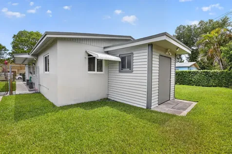 6281 Moseley Street Hollywood FL 33024