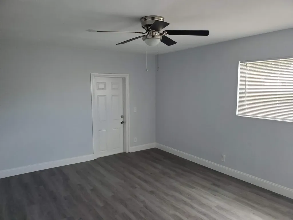 516 NW 53rd Street Boca Raton FL 33487