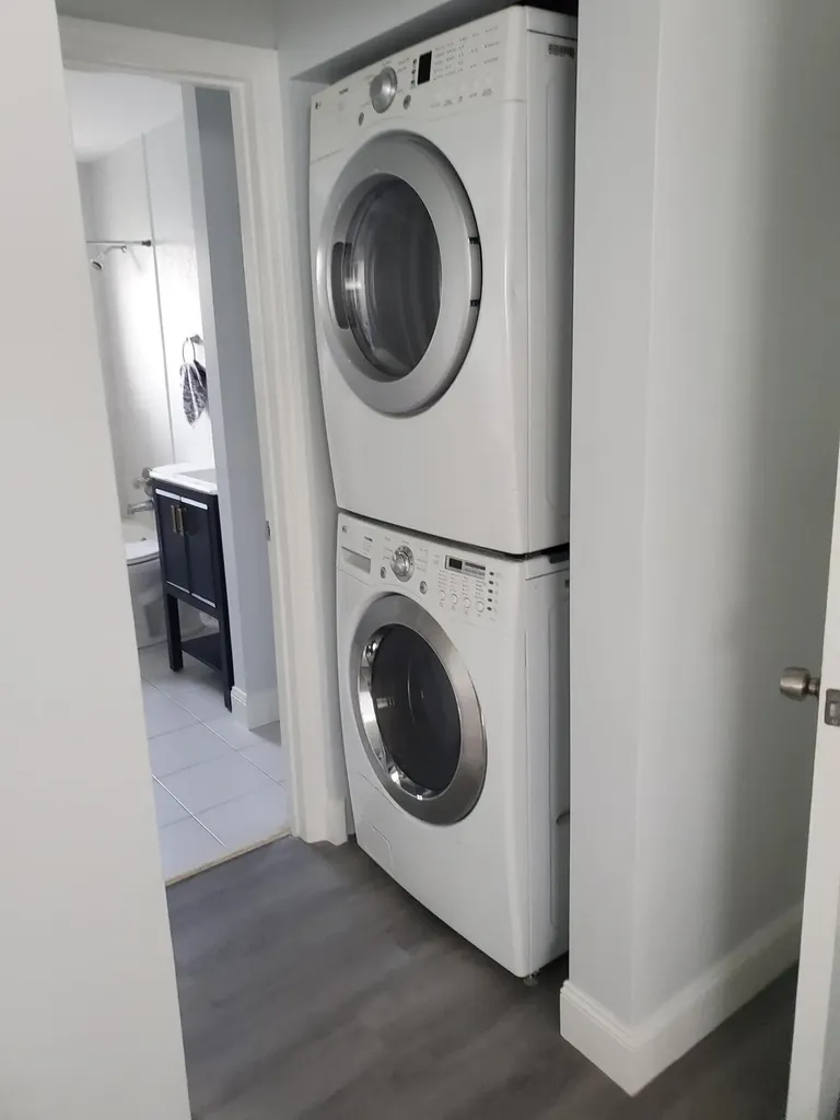 516 NW 53rd Street Boca Raton FL 33487