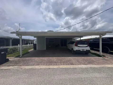 14545 W Center Street Okeechobee FL 34972