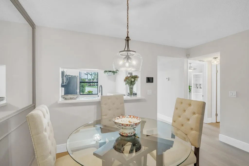 22136 Palms Way Boca Raton FL 33433