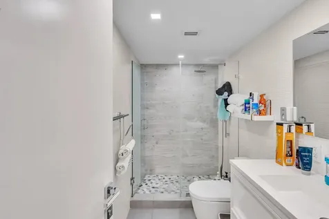 19390 Collins Avenue Sunny Isles Beach FL 33160