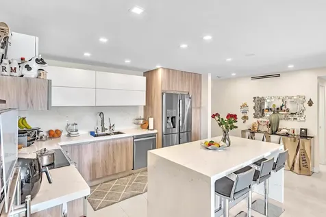 19390 Collins Avenue Sunny Isles Beach FL 33160