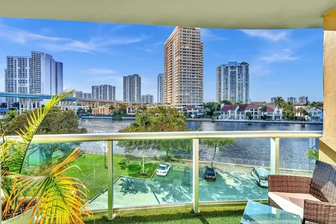 19390 Collins Avenue Sunny Isles Beach FL 33160