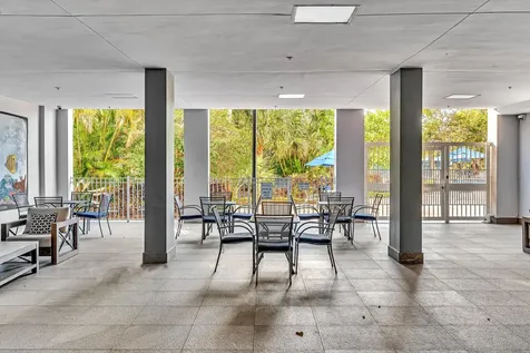 19390 Collins Avenue Sunny Isles Beach FL 33160