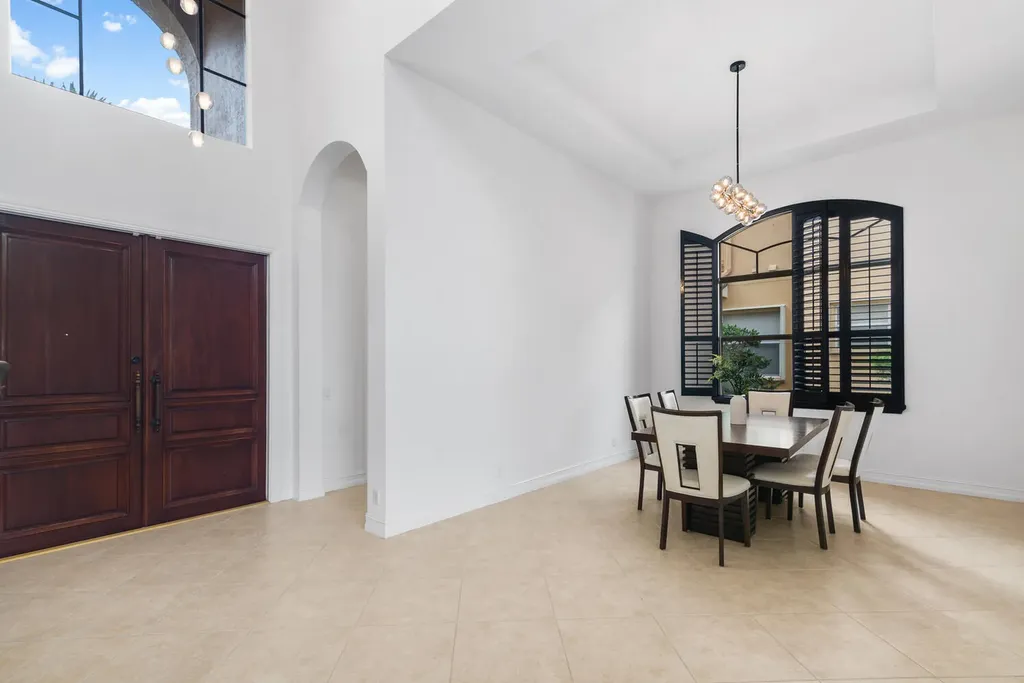544 Edgebrook Lane West Palm Beach FL 33411