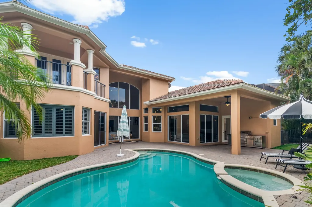 544 Edgebrook Lane West Palm Beach FL 33411