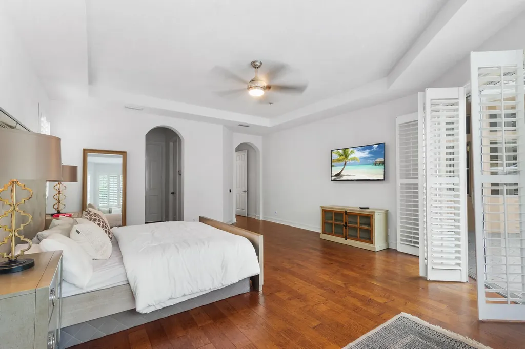 544 Edgebrook Lane West Palm Beach FL 33411
