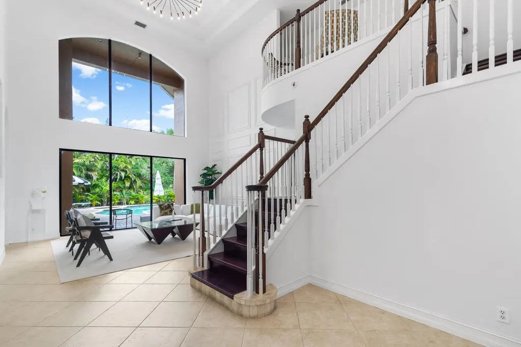544 Edgebrook Lane West Palm Beach FL 33411