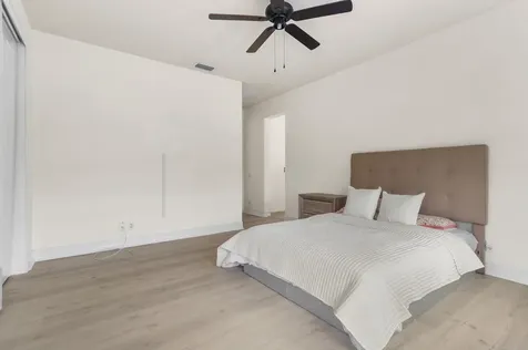 544 Edgebrook Lane West Palm Beach FL 33411