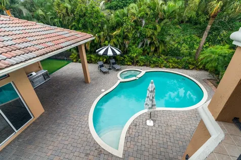 544 Edgebrook Lane West Palm Beach FL 33411