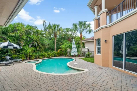 544 Edgebrook Lane West Palm Beach FL 33411