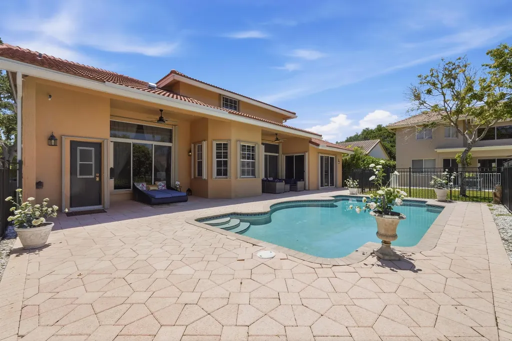 4978 Rothschild Drive Coral Springs FL 33067