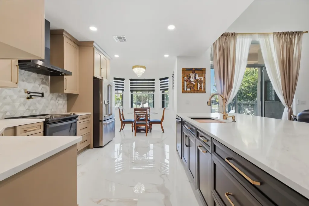 4978 Rothschild Drive Coral Springs FL 33067