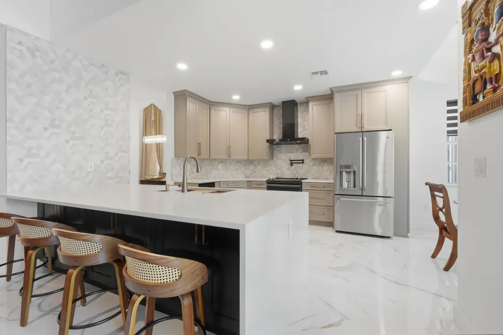 4978 Rothschild Drive Coral Springs FL 33067